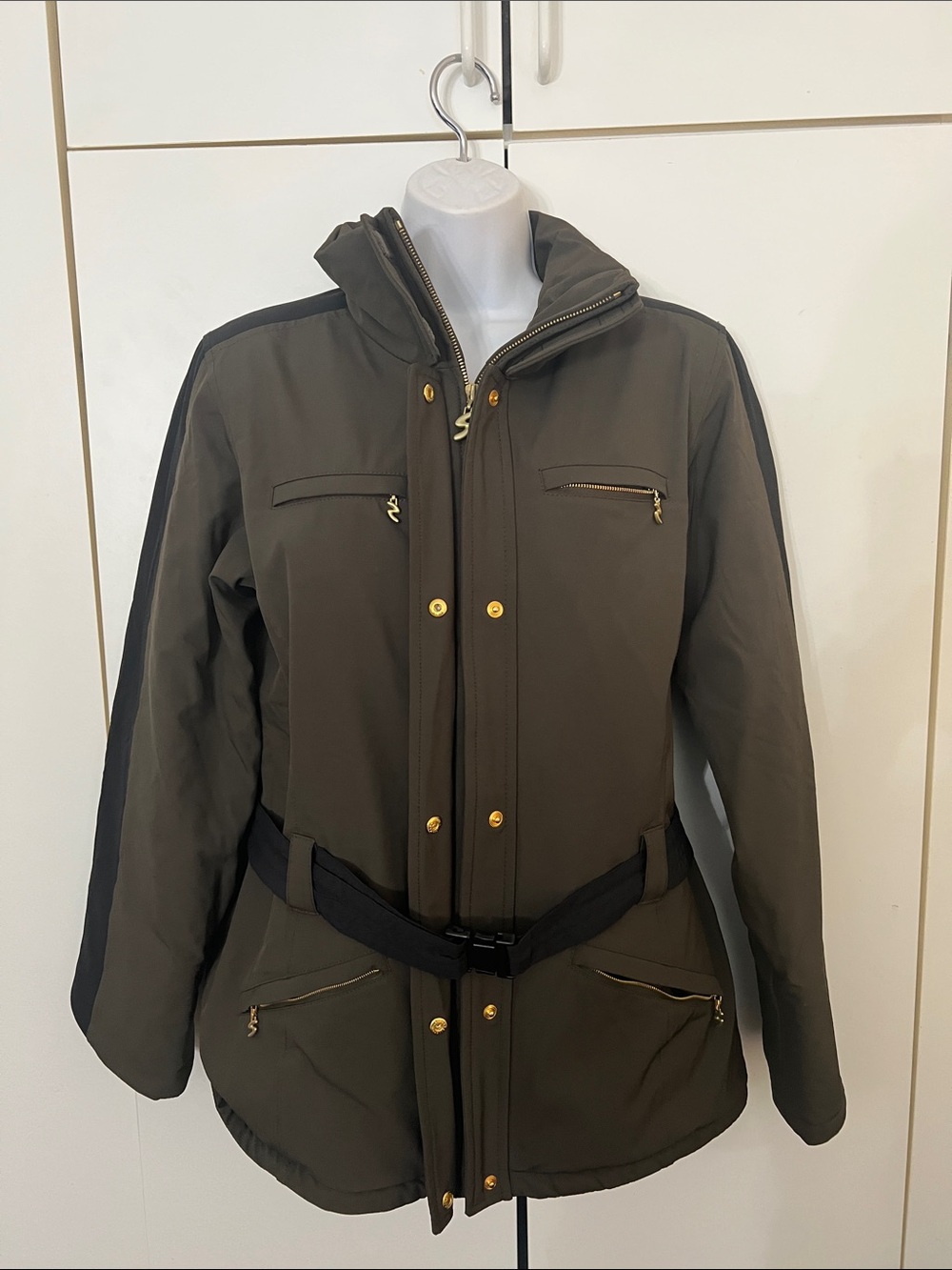 Bogner Brown B Sz 12 Ski Jacket w Black Accents winter Coat belt Women’s EUC Ln